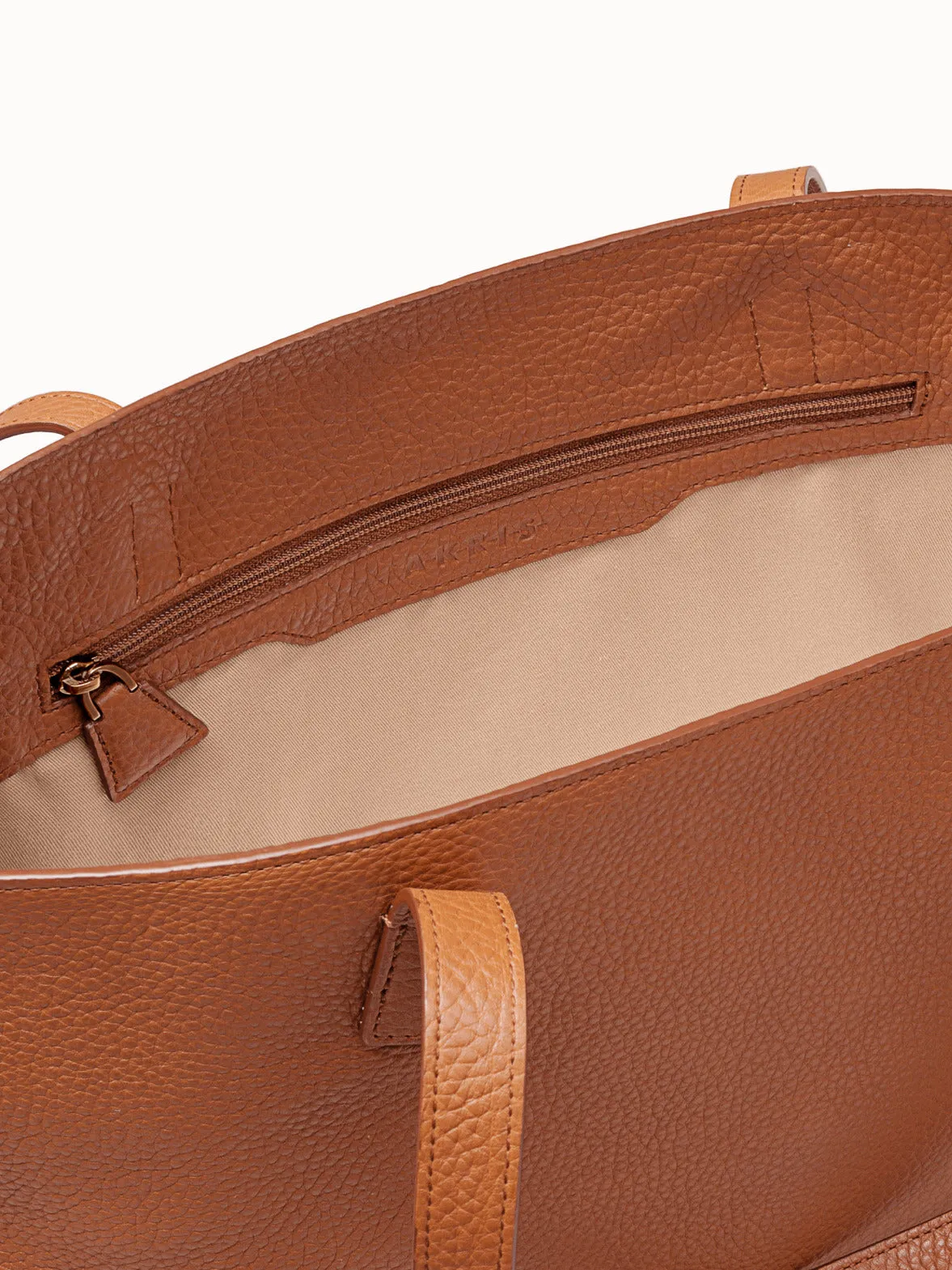 Ai Small Shoulder Tote