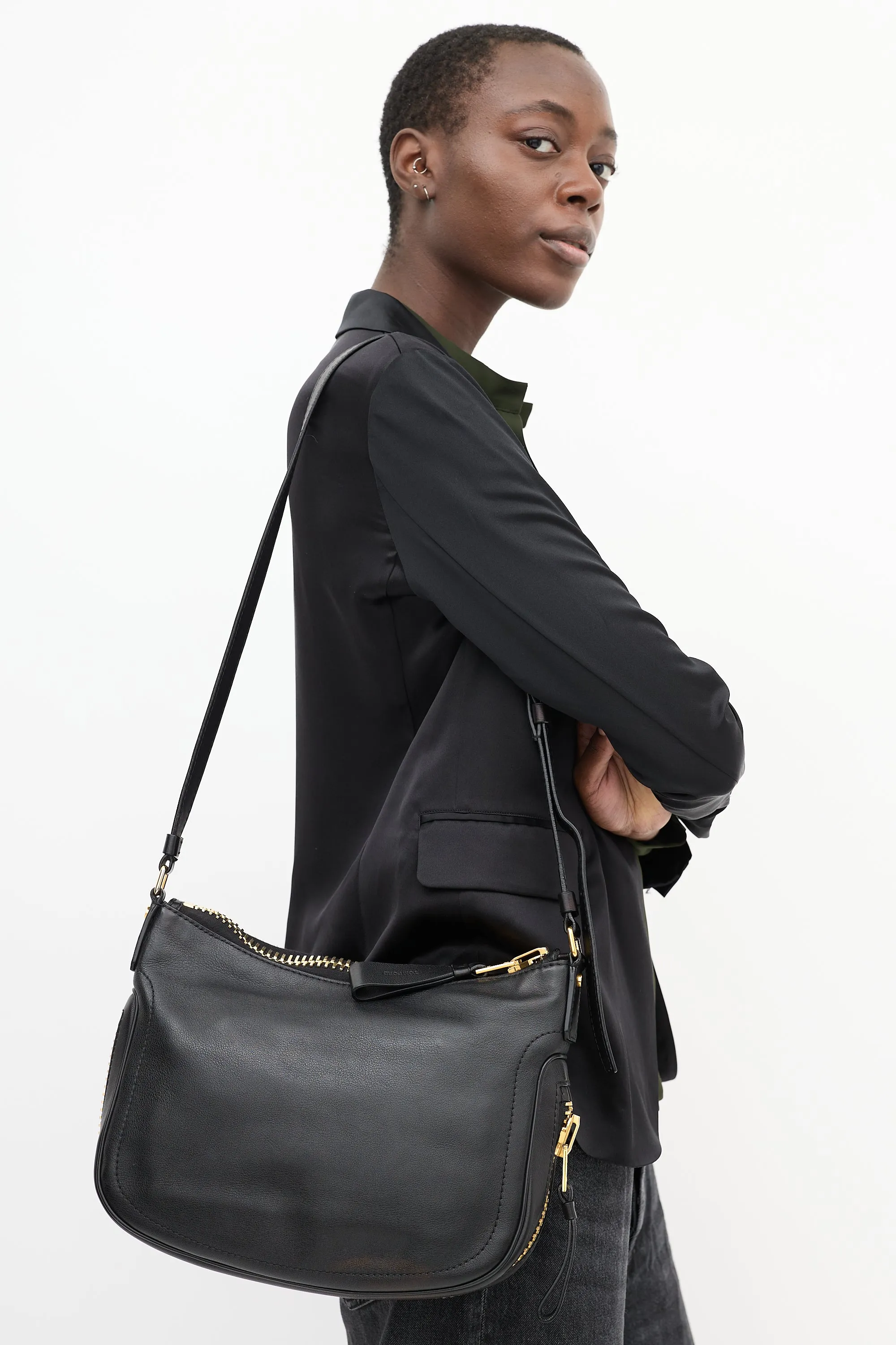 Black Leather Medium Jennifer Simple Zip Bag