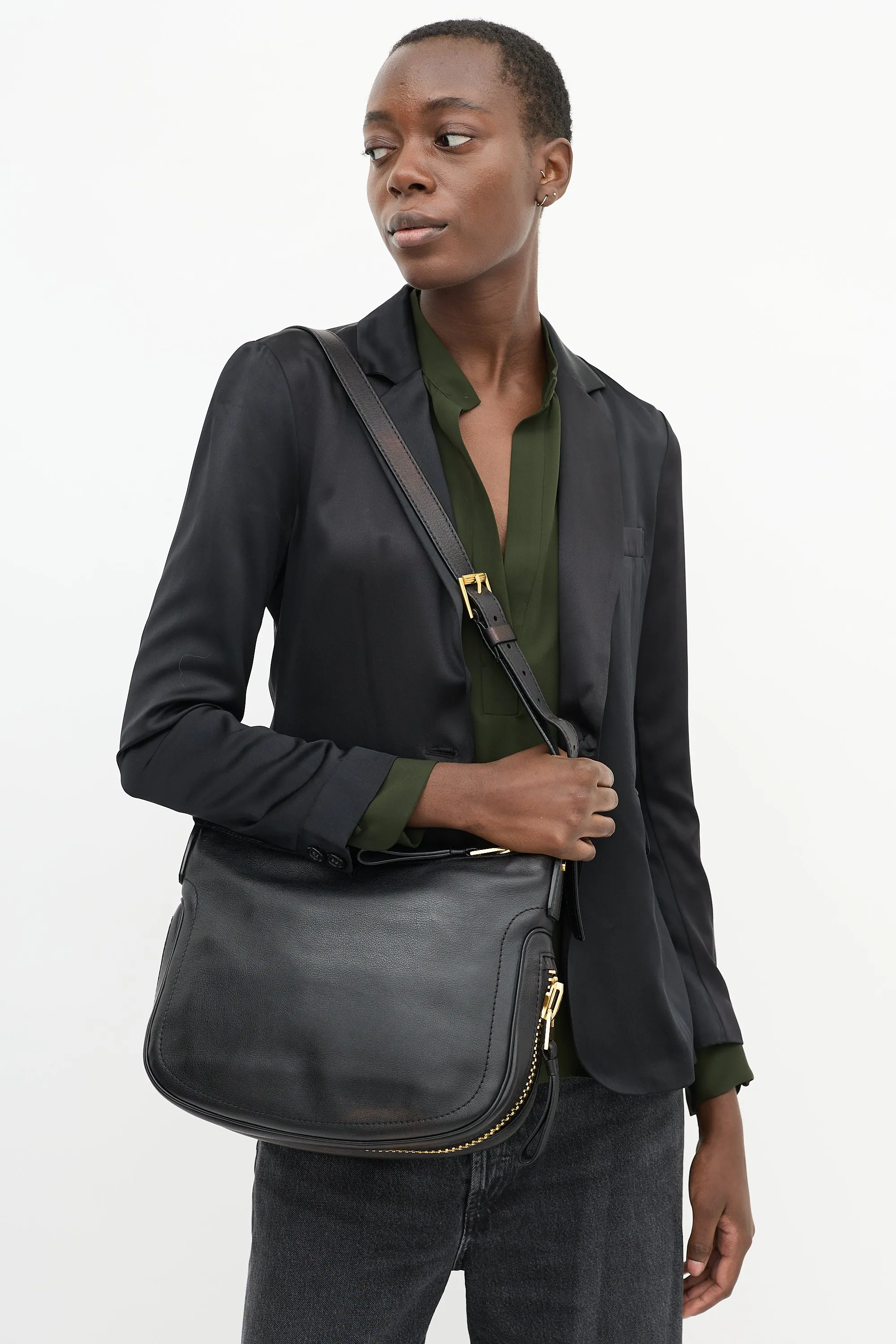 Black Leather Medium Jennifer Simple Zip Bag