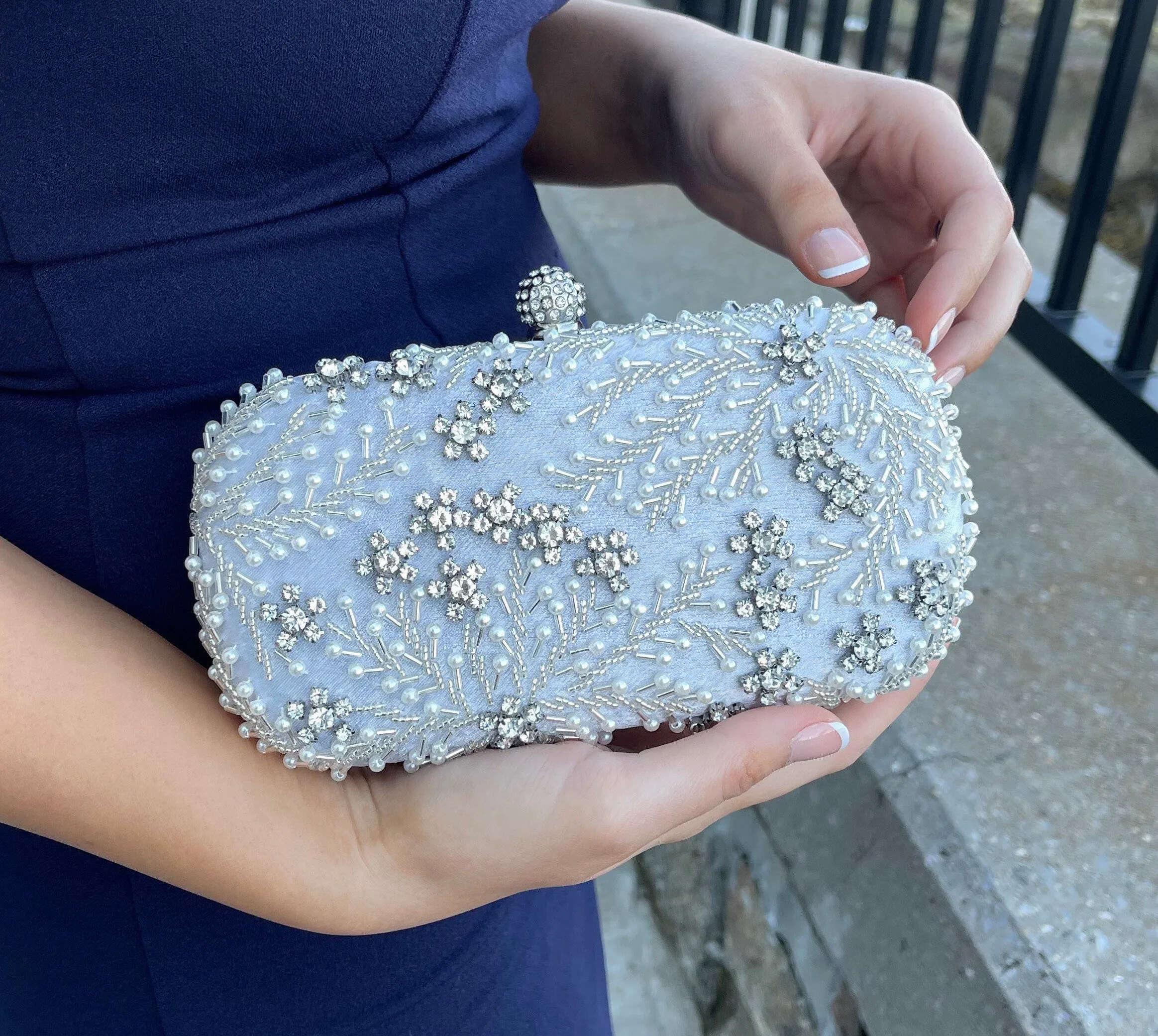 Crystal Leaves & Pearl Beads Clutch | Silver, Black & Off-White Evening Bag