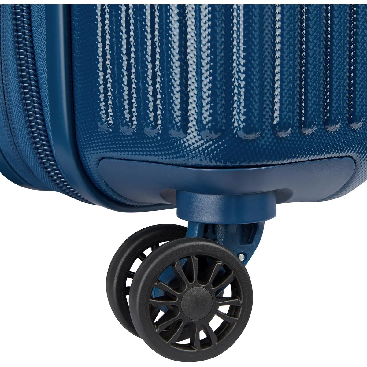 Delsey Comete 3.0 Expandable Spinner Carry On