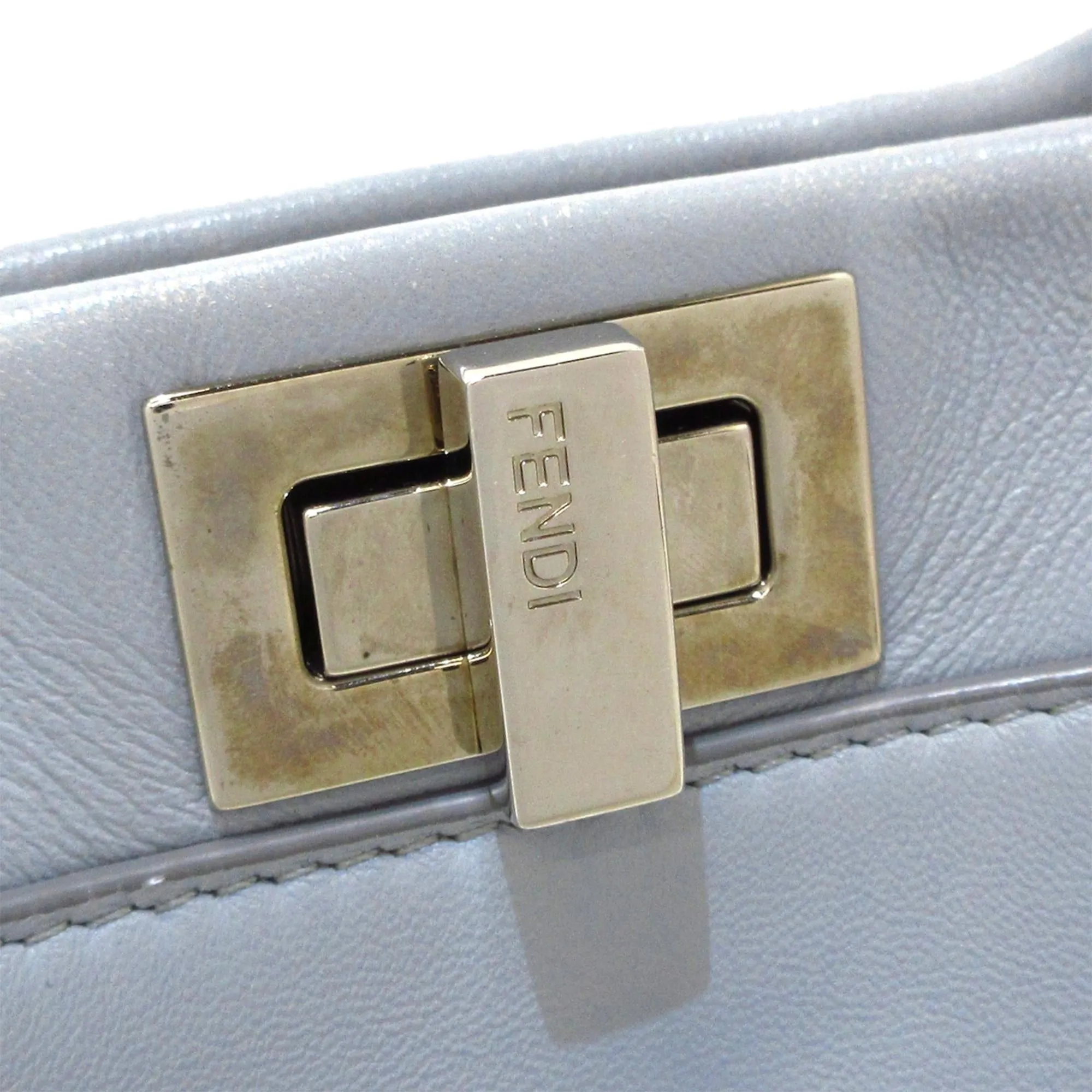 Fendi Small Whipstitch Peekaboo (SHG-oW5fzA)