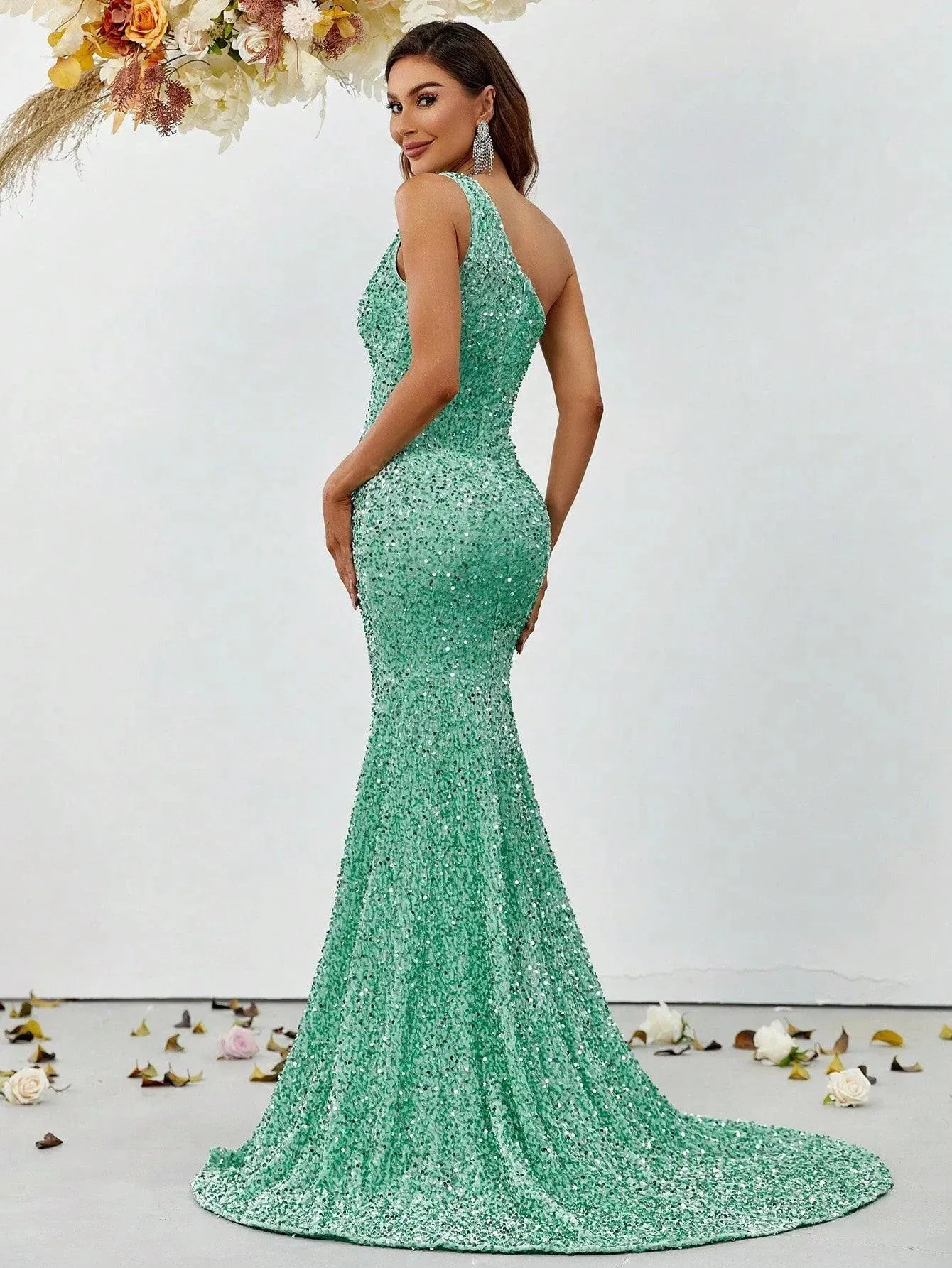 One Shoulder Cut Out Split Thigh Sequin Mermaid Dresses