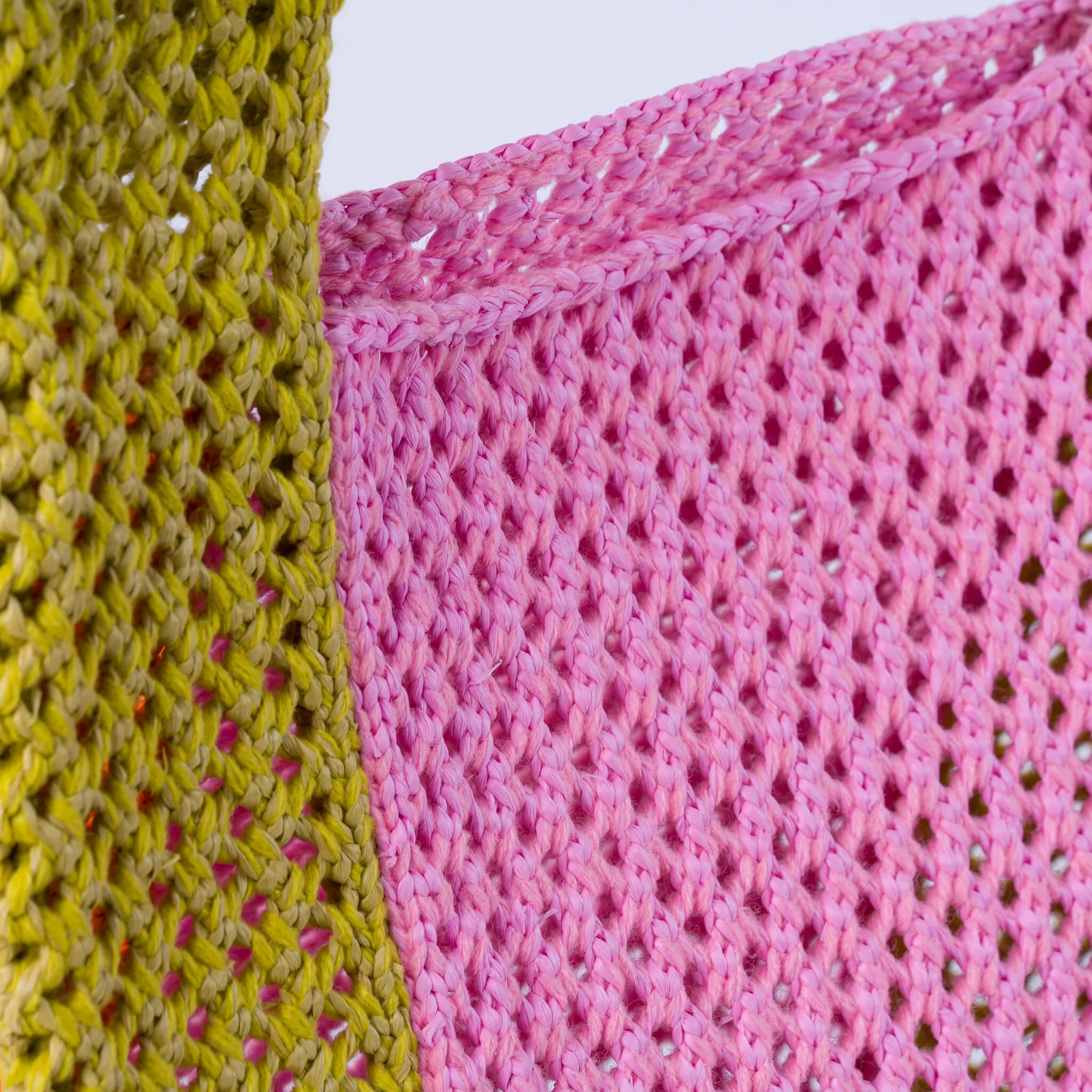 Raffia T-Shirt Bag