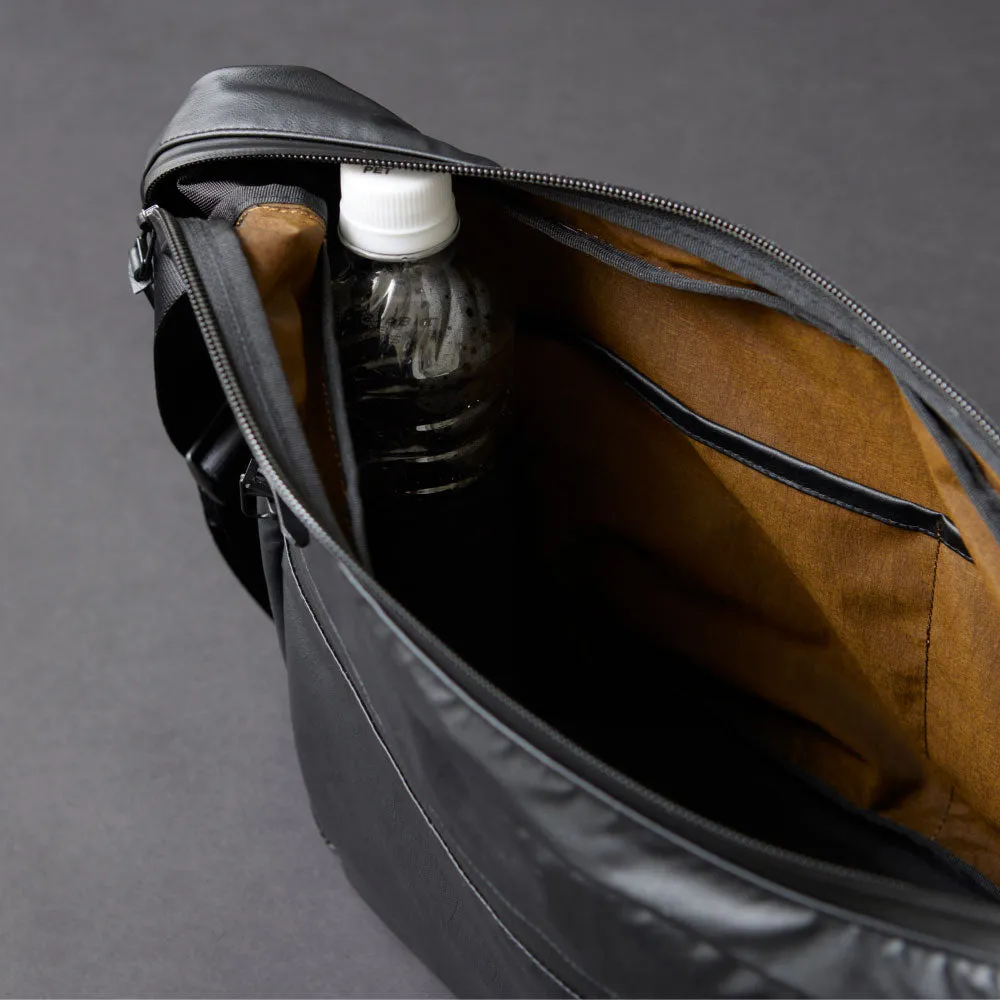 SHOULDER BAG-SYNT LEATHER-