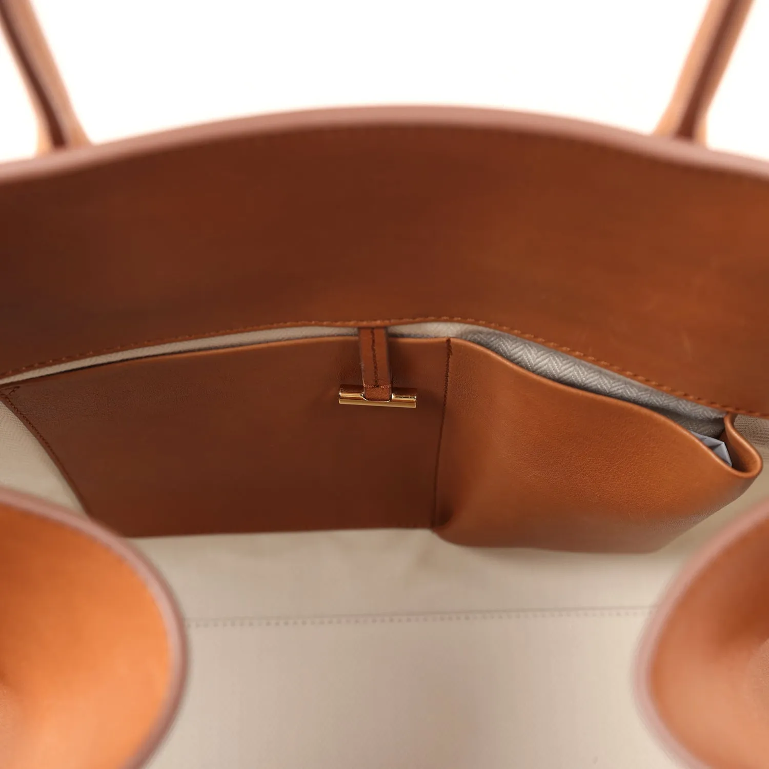 The Row Soft Margaux 15 Cuir Saddle Leather Gold Hardware