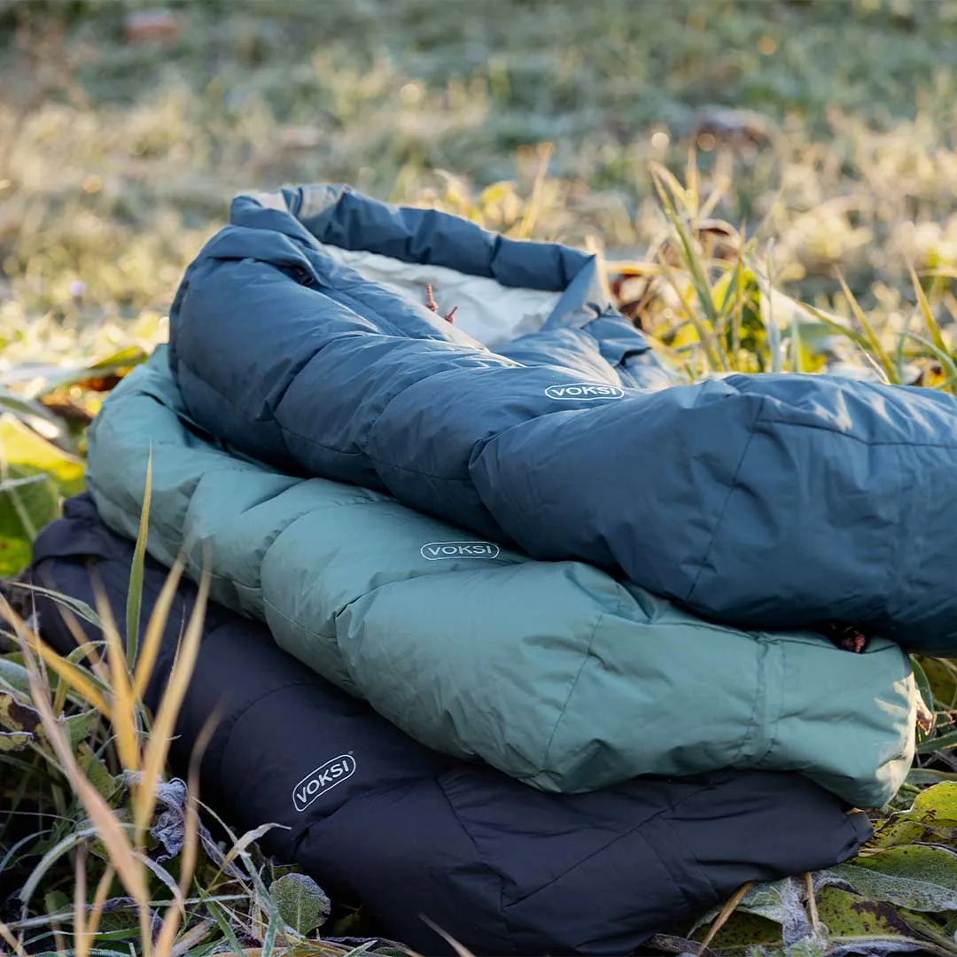 Voksi Adventure North Footmuff - Dark Sea Green - Seashell Sand