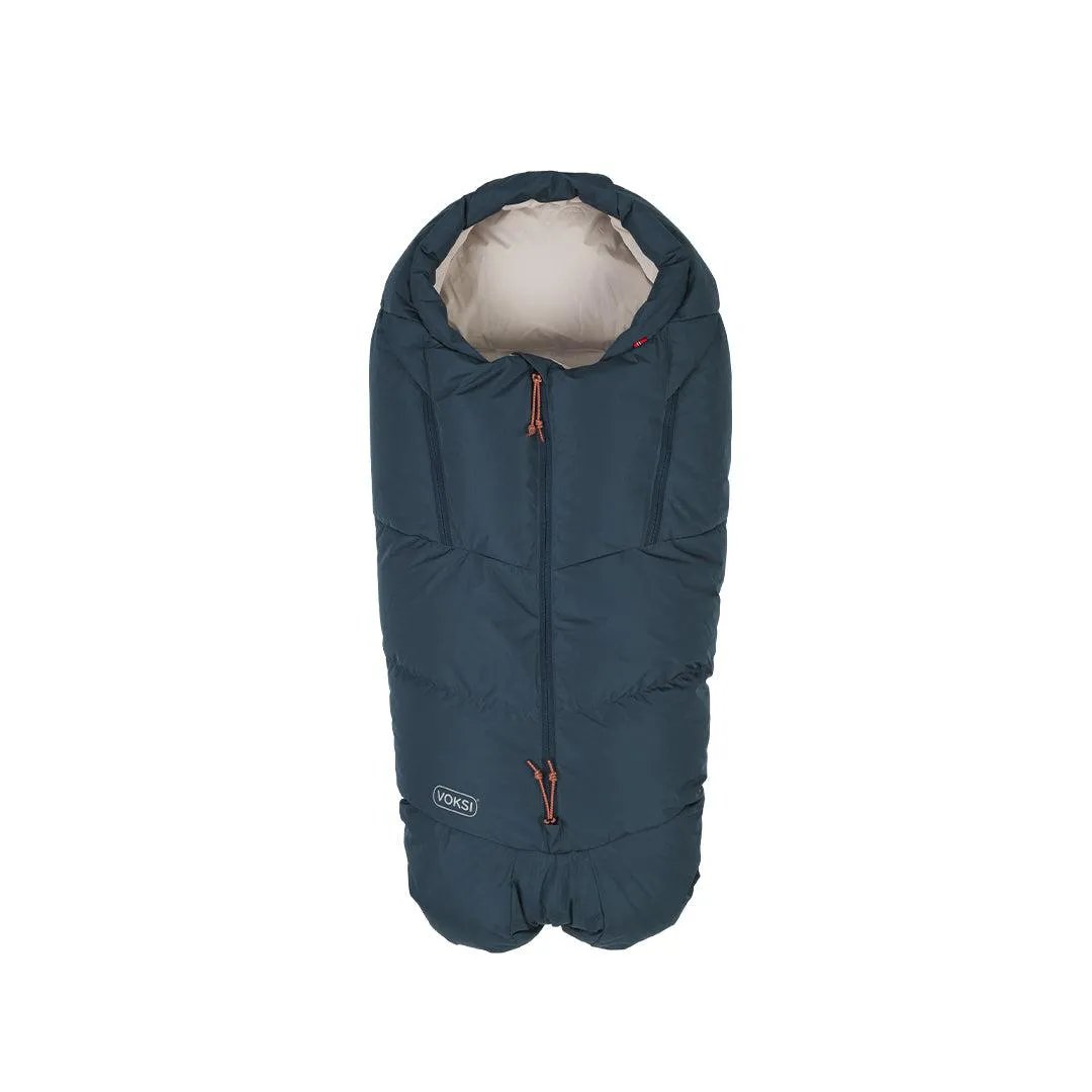 Voksi Adventure North Footmuff - Poppy Blue - Seashell Sand