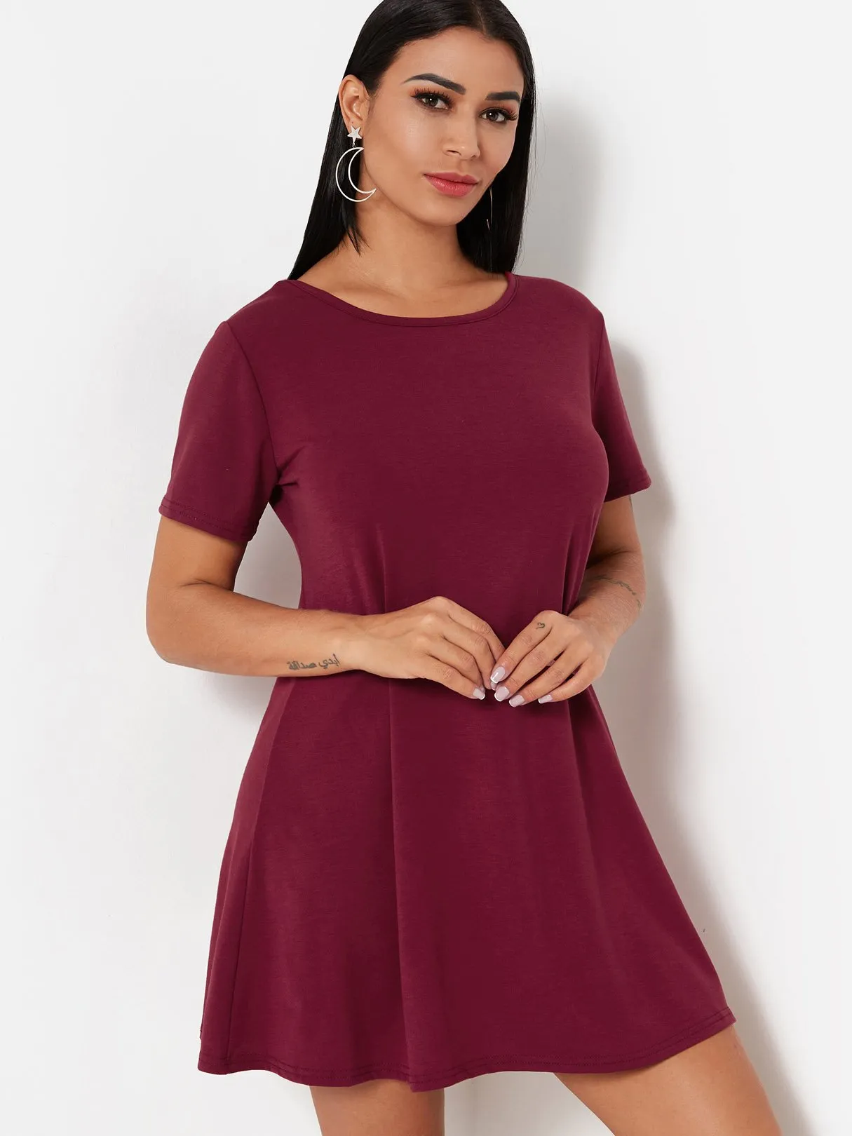 Wholesale Round Neck Short Sleeve Plain Mini Dresses